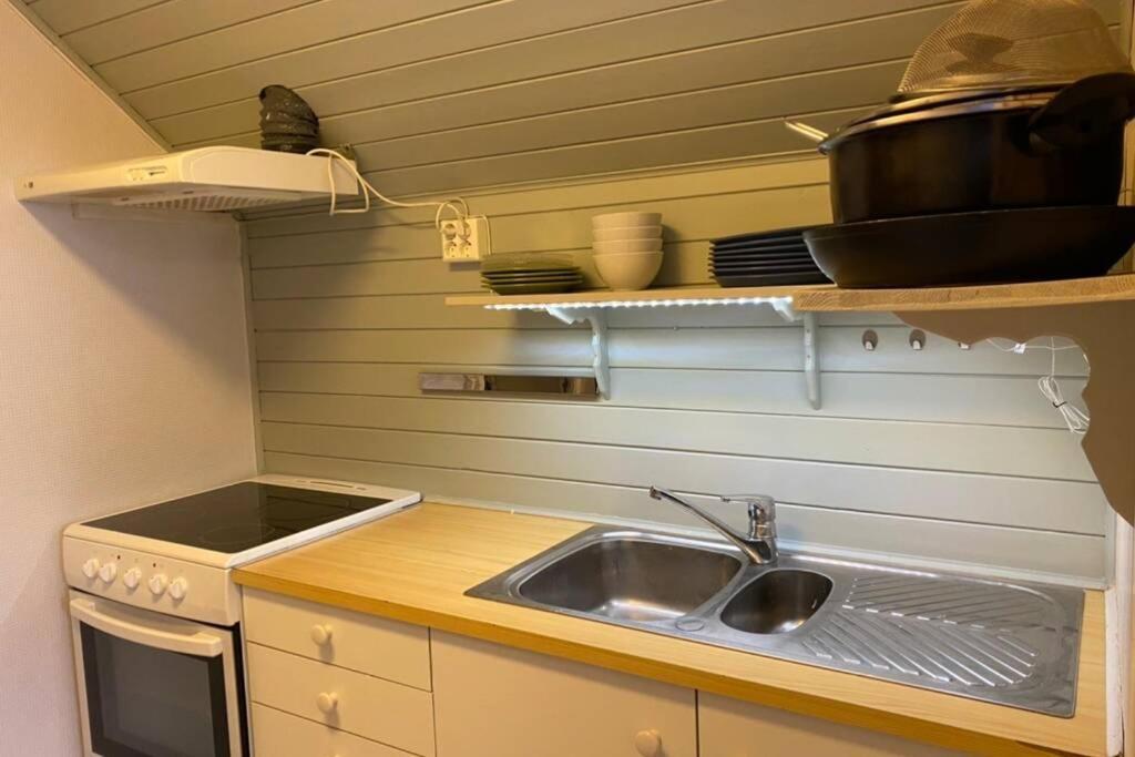 Koselig Leilighet Sentralt I Svolvaer Apartment Exterior photo