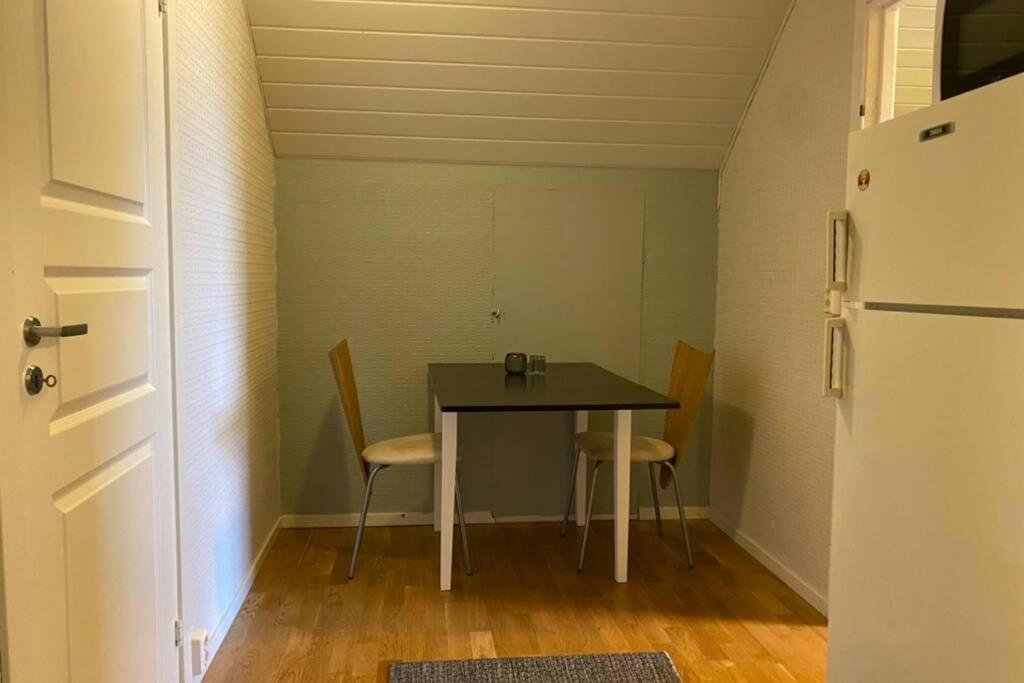 Koselig Leilighet Sentralt I Svolvaer Apartment Exterior photo